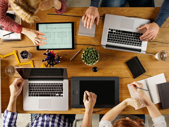 services-computers-office-sq Data Back-up and Recovery Services